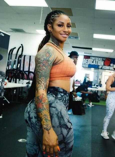 ItsJustRocky star perfect picture