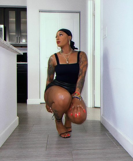 ItsJustRocky pornstar sexy gallery