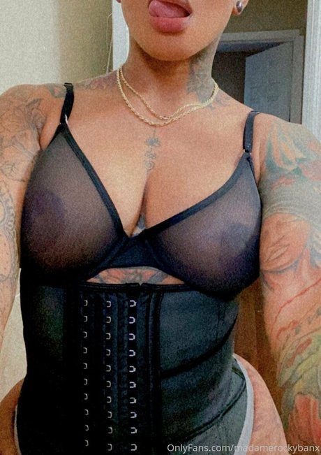 ItsJustRocky pornstar adult pictures