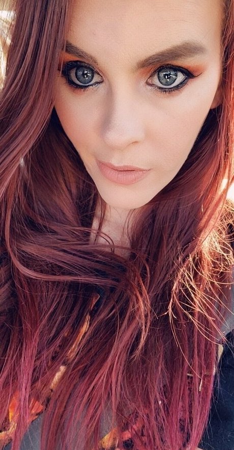 emberskyefree beautiful model images