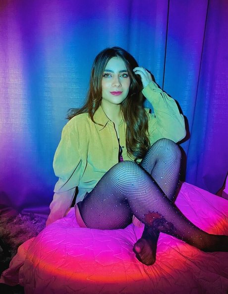 Nicole Navarrete naked star galleries