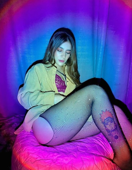 Nicole Navarrete star pretty pictures