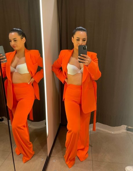 paola only art pornstar photo