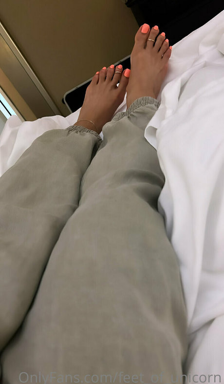 feet of unicorn xxx pornstar pic