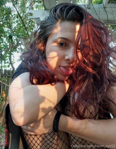 raven nyx52 art actress photos
