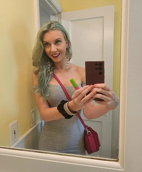 blowbang onlyfans art nude galleries