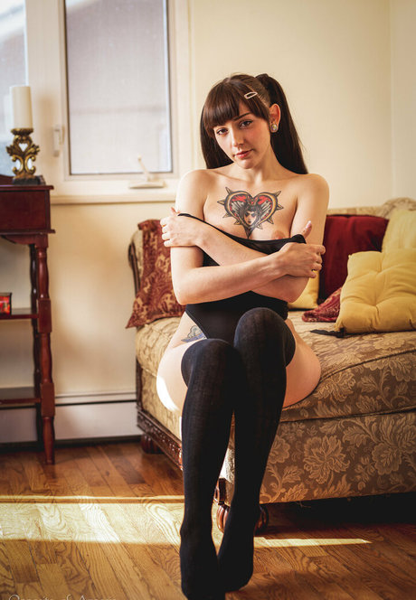 Camillatheelf free actress pics