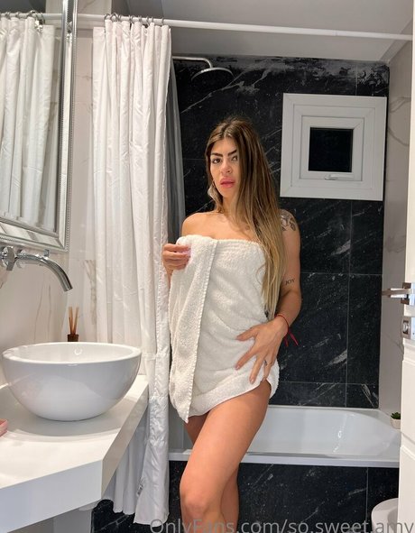 queen amy nude pornstar images