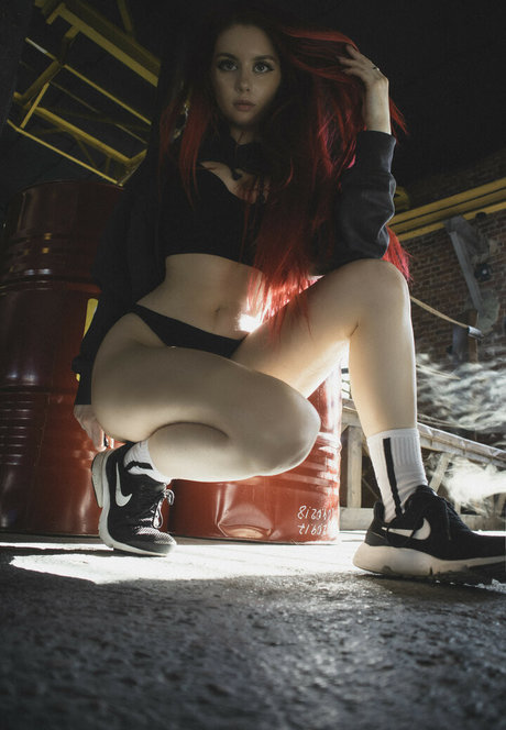 Angie Strelnikova nude star img