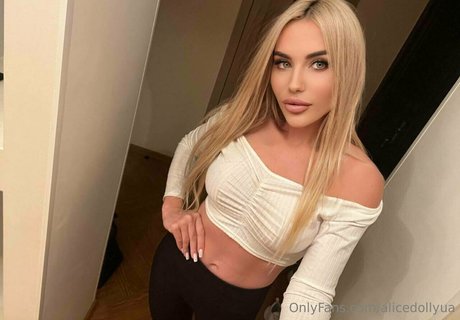 alicedollyua sex model archive