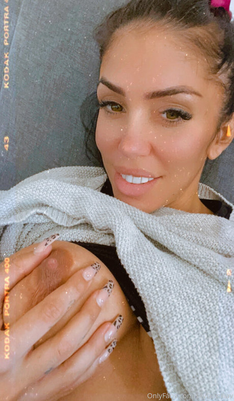 silviasiciliaxxx star naked galleries