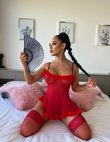 18 year old onlyfans naked pic