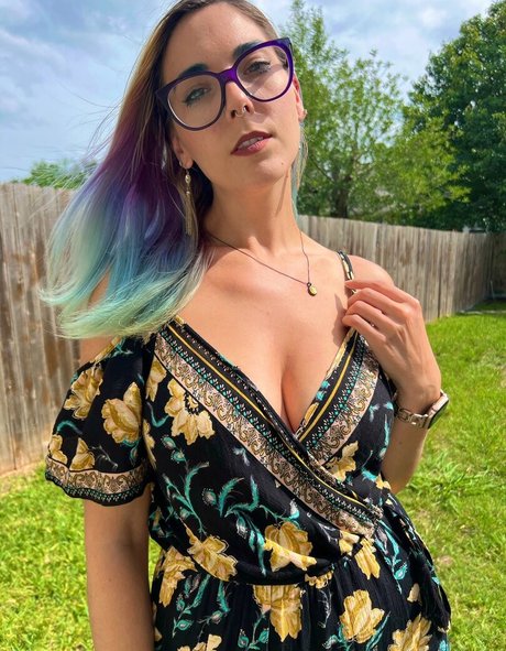 Christie Skylar pornstar nudes photos