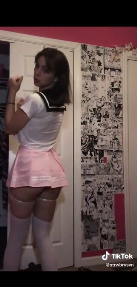 bvnnybearz nudes model picture