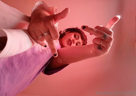 hitetas nude model images