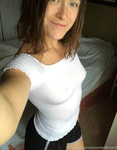 naomiwildman3 pornstar sexy gallery