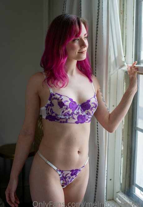 melmoonflower model porn img