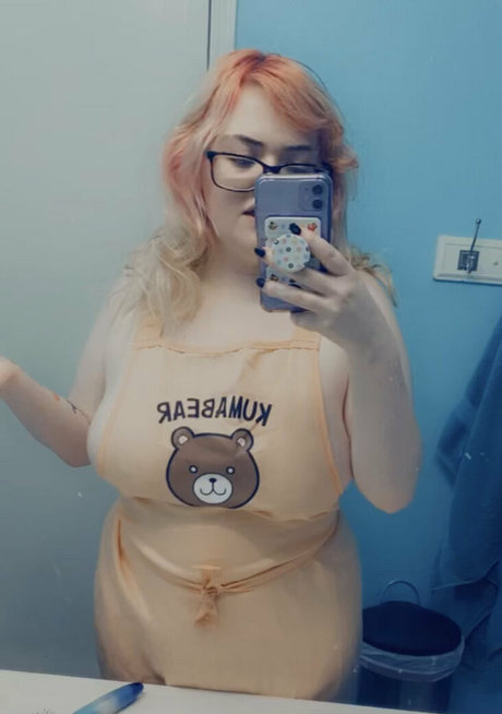 pecchilewd star high quality photos