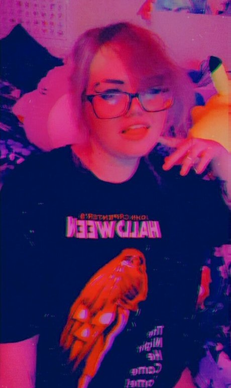 pecchilewd nude star images