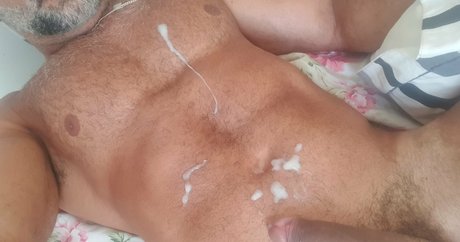 jorginhokarioka21 pornstar naked photo