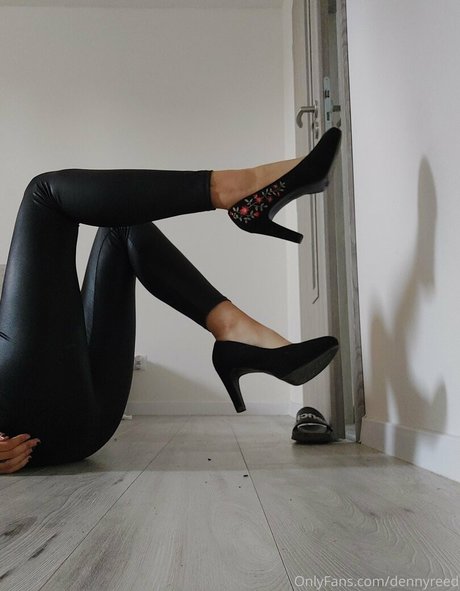 dennyreed hot actress image