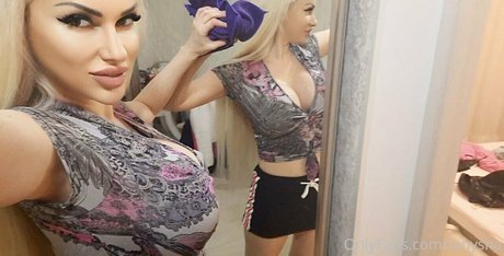 hottanuysha Profile pic