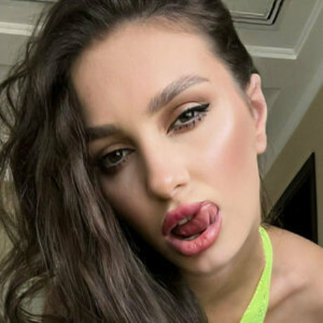 judy daiquiri beautiful actress pics