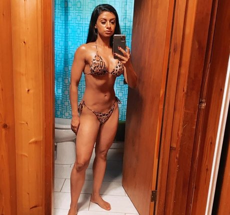 Skinnyroti star top image