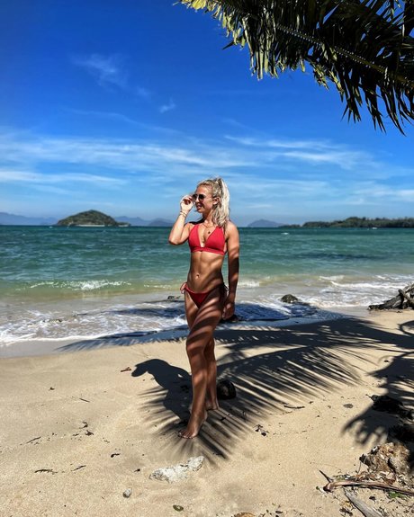 perfect onlyfans free xxx archive