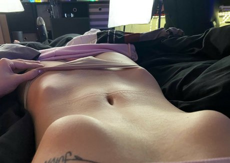 Sofiaspams model nude archive