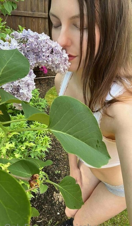 busty ebony onlyfans sexy galleries