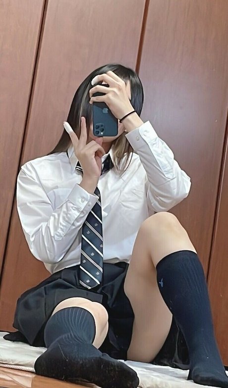 AinasiUsagi model pictures