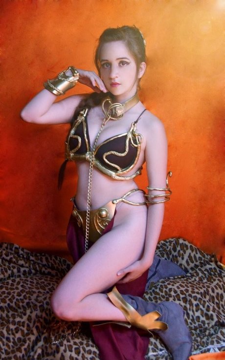 Sanchan Claudia star high quality gallery