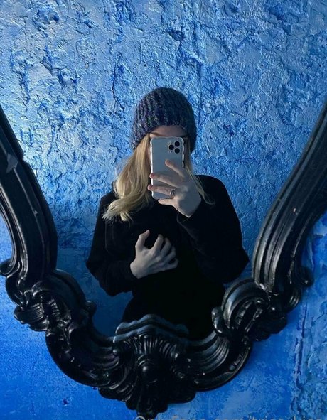 gay shower onlyfans top archive