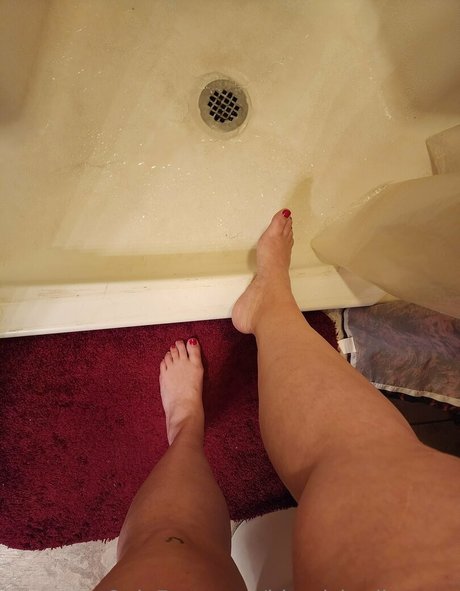 gloryhole princess onlyfans erotic photo