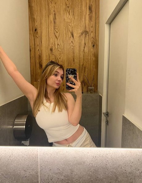 iambobriha beautiful model galleries