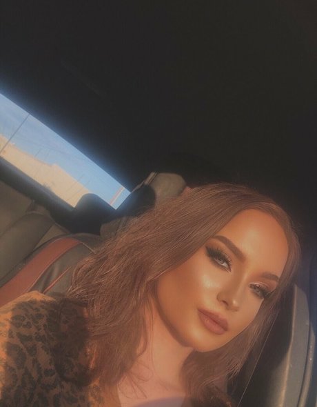 brunetteheadbaddie star high quality photos