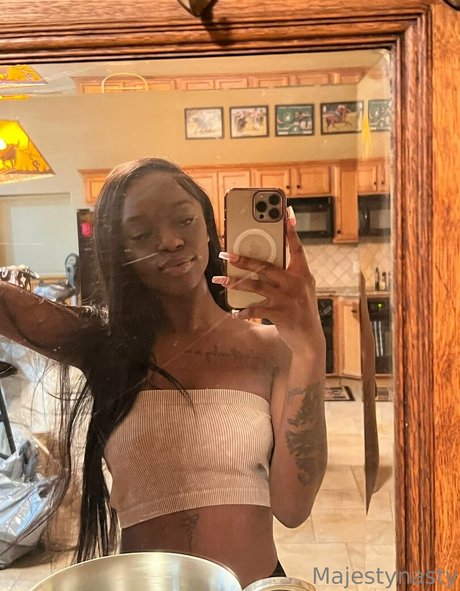 urmajesty1728 hd pornstar images