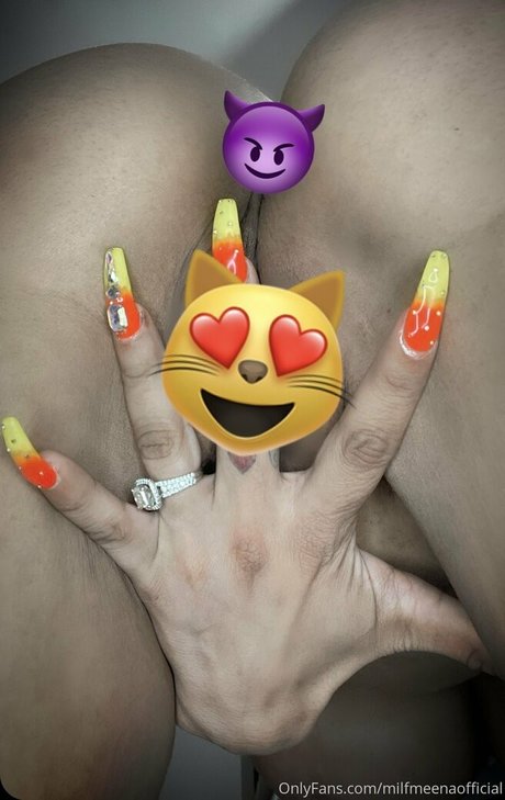 missmeenaofficial star pornographic photos