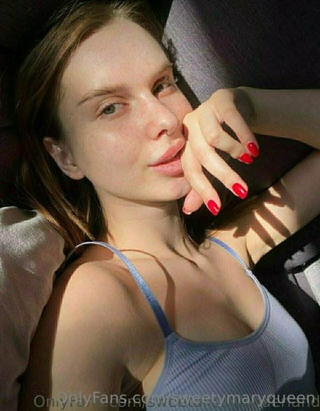sweetymaryqueen pornstar erotic photo
