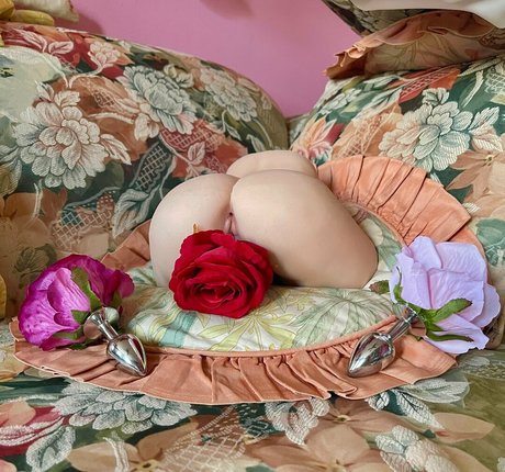 tall doll star pornographic archive