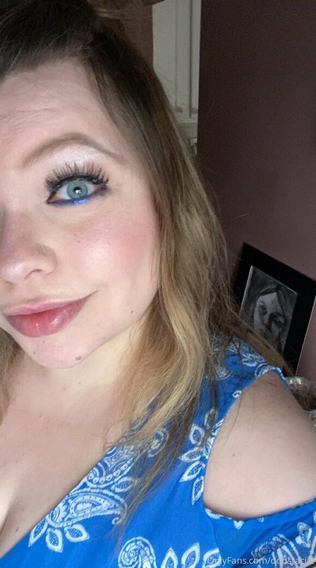 busty redhead onlyfans pretty photo