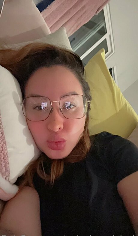 video call onlyfans beautiful pic