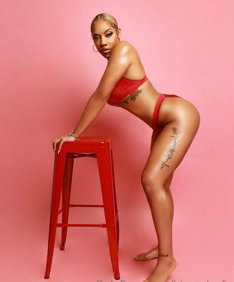 thick ebony onlyfans free naked gallery