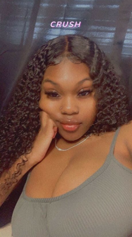 lovergirl pornographic model image