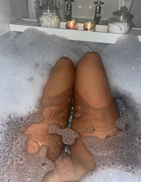 promiscpair pornstar nude image