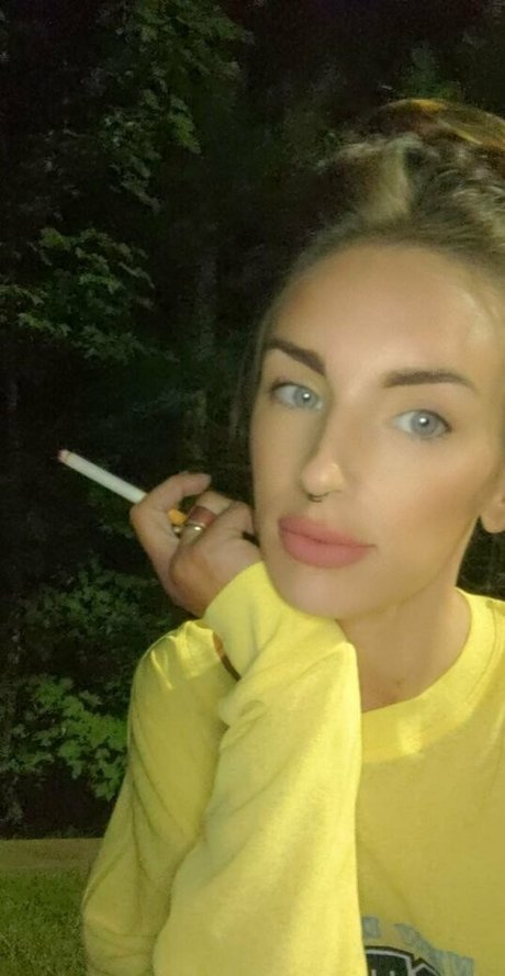 whimsywords nude model pics