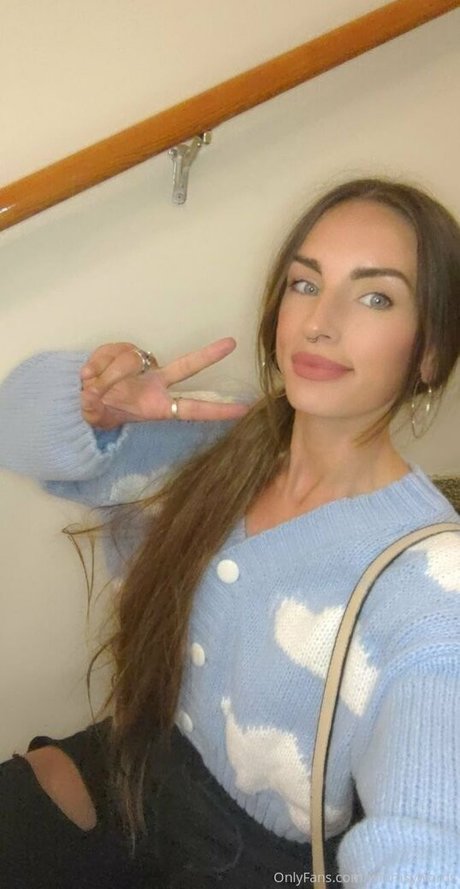 whimsywords sexy actress galleries