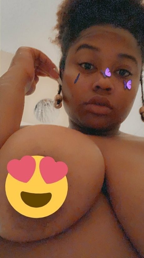 shortstacc adult model gallery