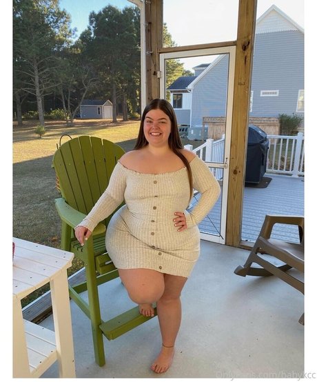 babykcc high quality model pic